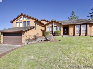11101 SE Azar Dr, Happy Valley, OR 97086