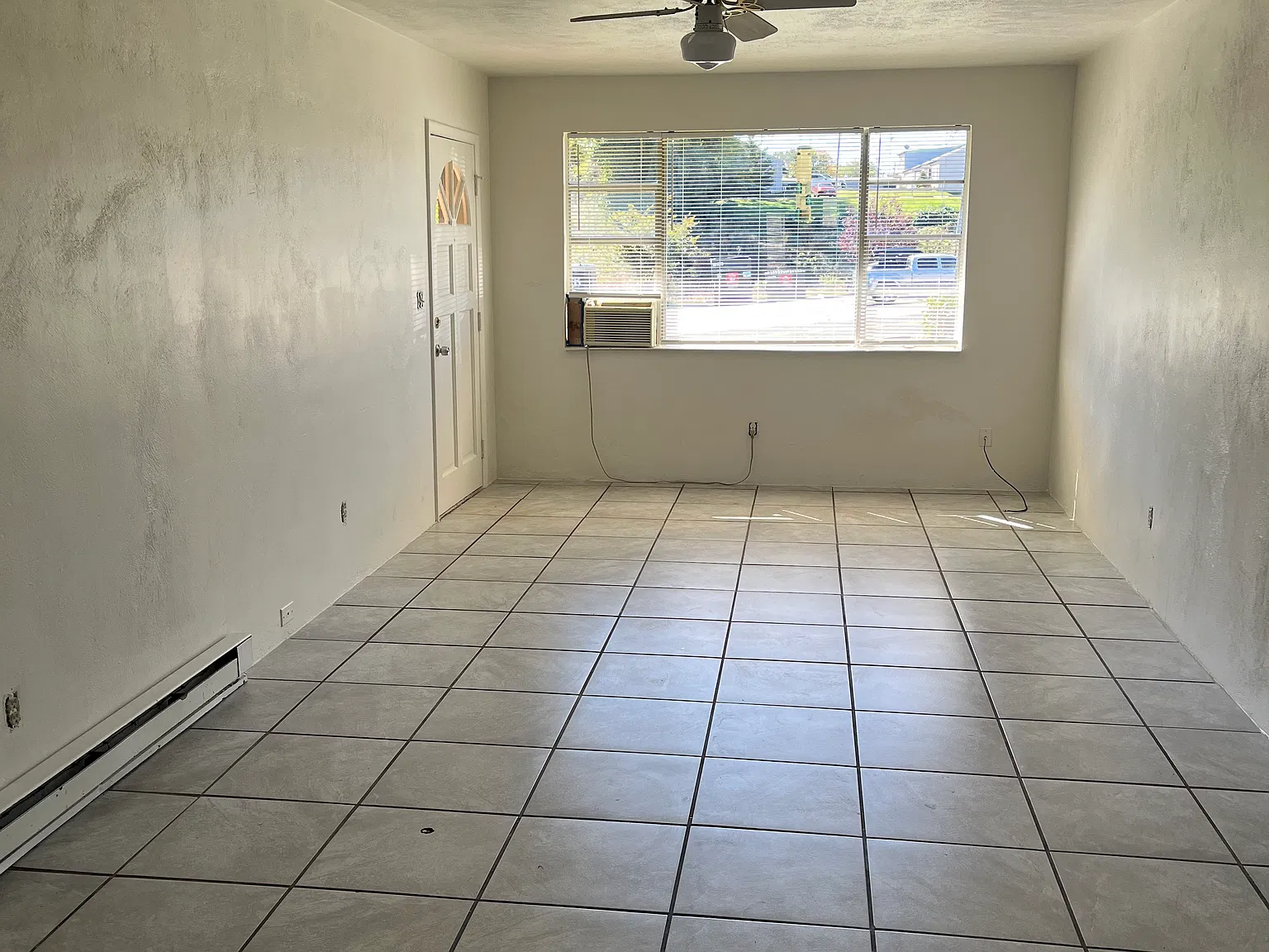 2 bed, $900 — Photo 3