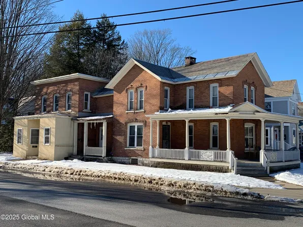 3 Montcalm Street, Glens Falls, NY 12801