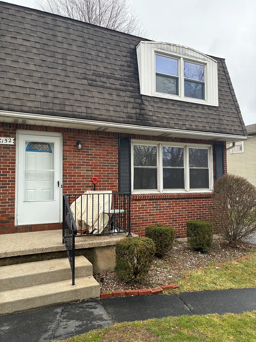 Building Photo - 152 Pheasant Run Rd #2