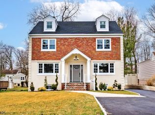 251 Hillside Ave, Springfield, NJ 07081