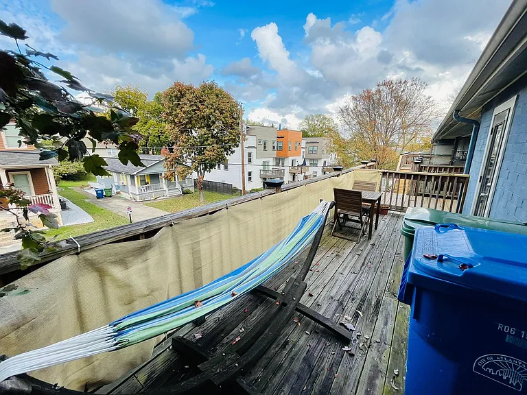 562 Formwalt St SW #2 — Photo 16