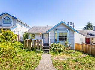 1253 Johnson St, Coquitlam, BC V3B4T3