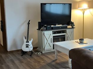 708 Oakcrest St APT 11, Iowa City, IA 52246