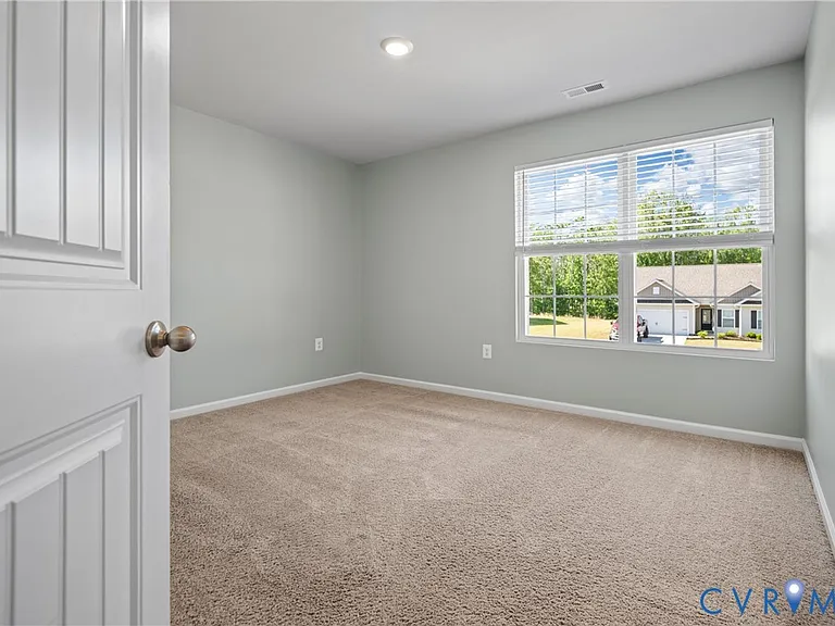 2854 Meadow View Blvd — Photo 33
