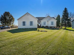 5243 Reid Rd, Swartz Creek, MI 48473