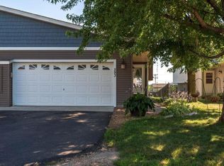 593 Kendall Dr, Hastings, MN 55033