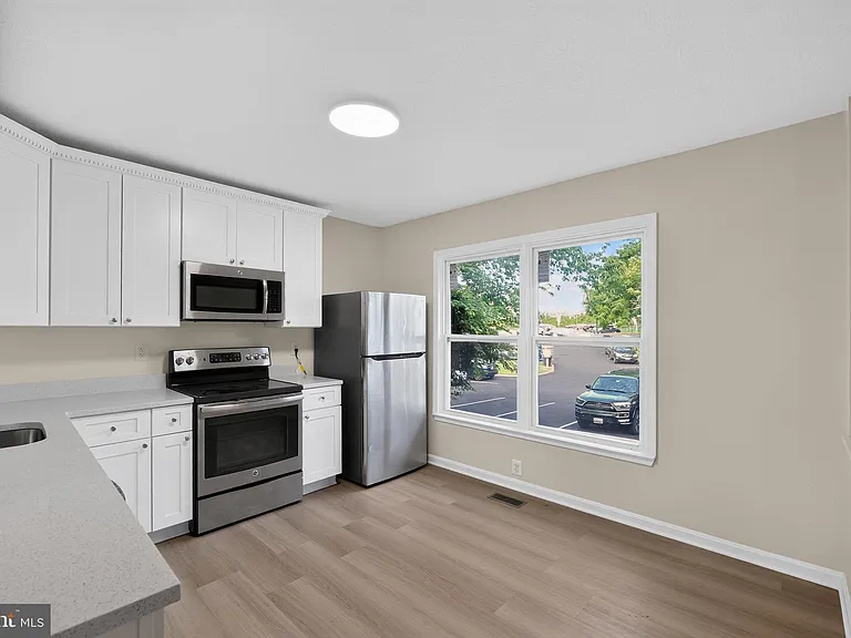 55 Oak Crest Ct — Photo 7