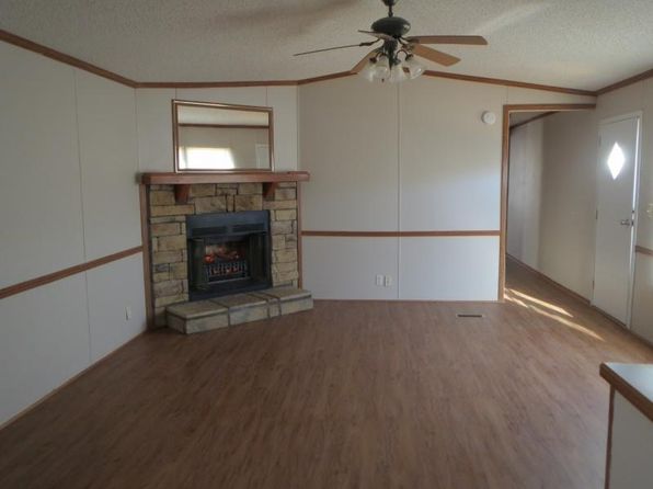 213 Dogwood Ln