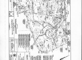 28 Auburn Rd, Londonderry, NH 03053