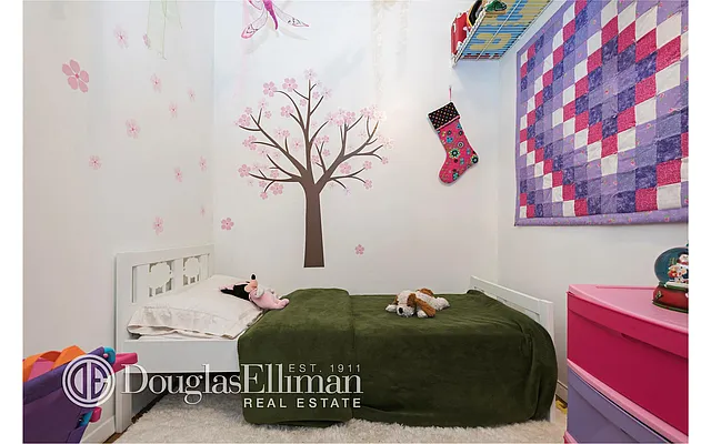 Rented by Douglas Elliman | media 5