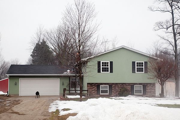 1st image of 11881 92nd Ave