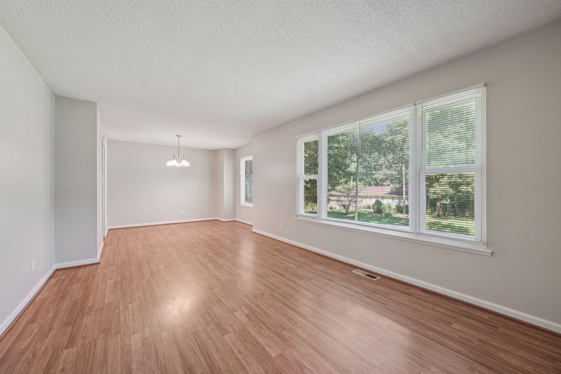 next background image