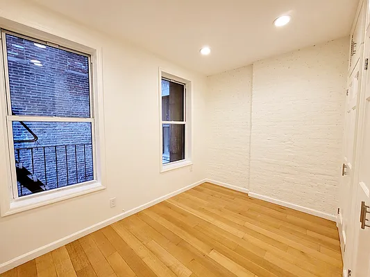 Rented by Kleier Residential | media 8