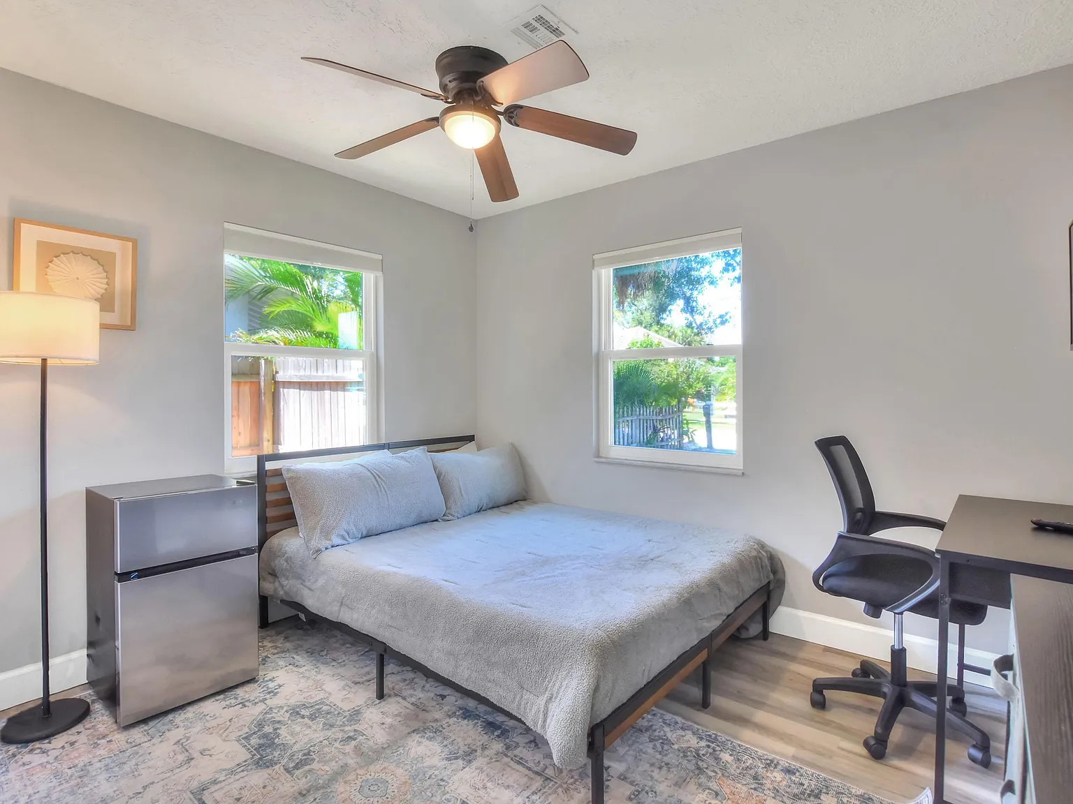 4 bed, 2.0 bath, 1258 sqft, $1,070 — Photo 1