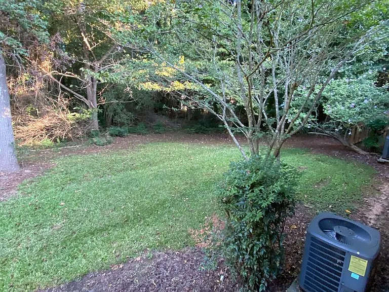 190 Midway Rd — Photo 8