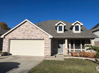 10616 Vista Heights Blvd, Fort Worth, TX 76108