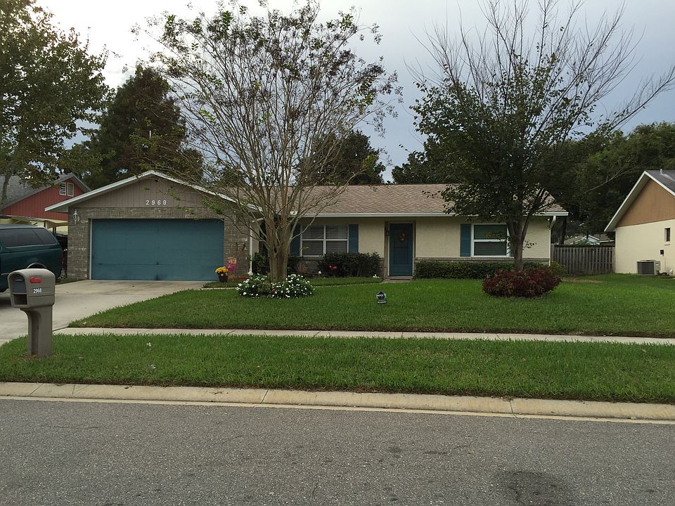 2nd image of 2968 Foxcroft Ln