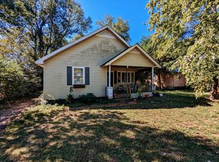 29 Mitchell Ave, Gadsden, AL 35904