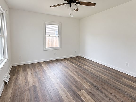 3rd image of 3207 Butler St