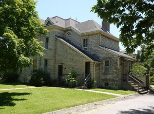 519 N 11th St APT 23, Manhattan, KS 66502