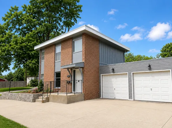 820 S 41st St #820, Lincoln, NE 68510