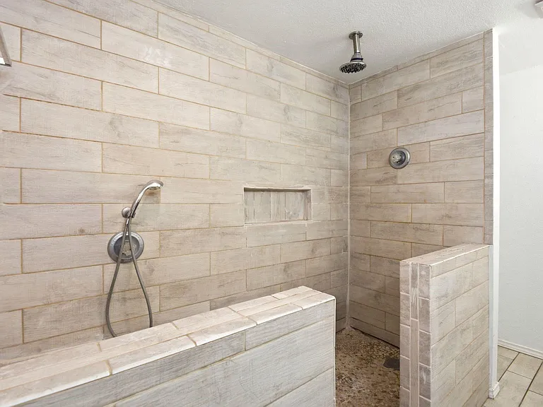 111 Thunder Basin Dr — Photo 28