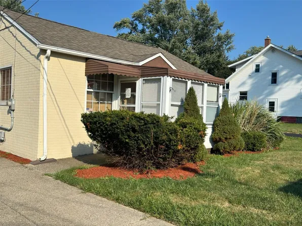 2227 Eastern Ave, Erie, PA 16510