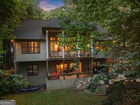 5th image of 746 Plum Ln