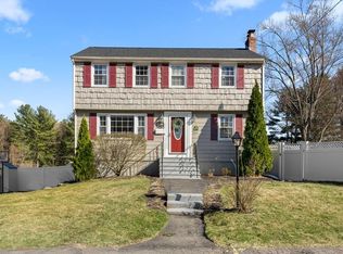 37 Arapahoe Rd, Bellingham, MA 02019