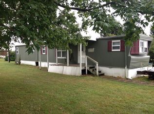 1510 Tope Rd, New Cumberland, WV 26047