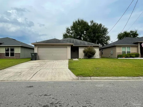 10606 Senegal Dr, Pensacola, FL 32534