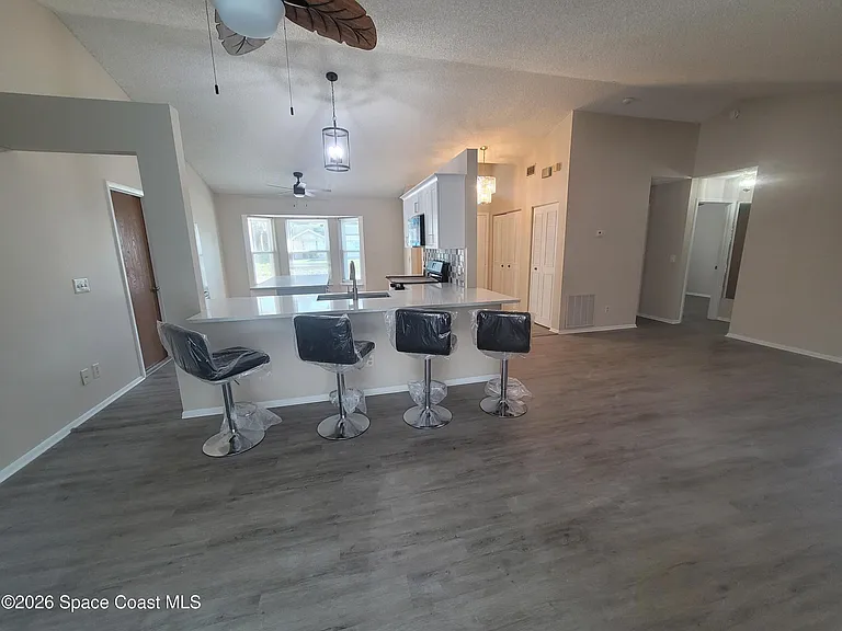 782 Simon St SE — Photo 44