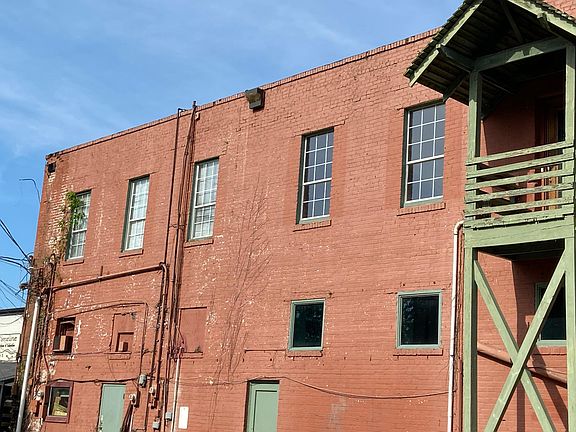 5th image of 753 Gladstone Blvd