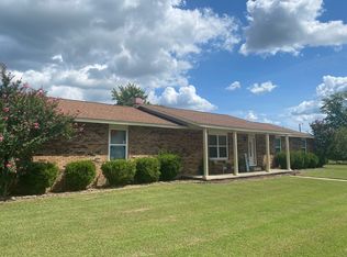 1002 Glenn Dr, Sikeston, MO 63801