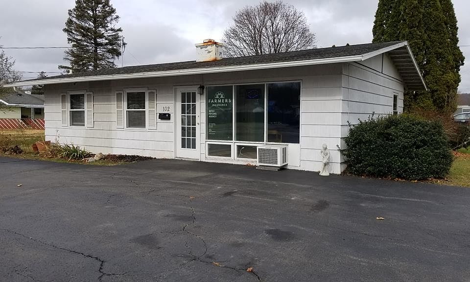 1st image of 102 Lee Ave