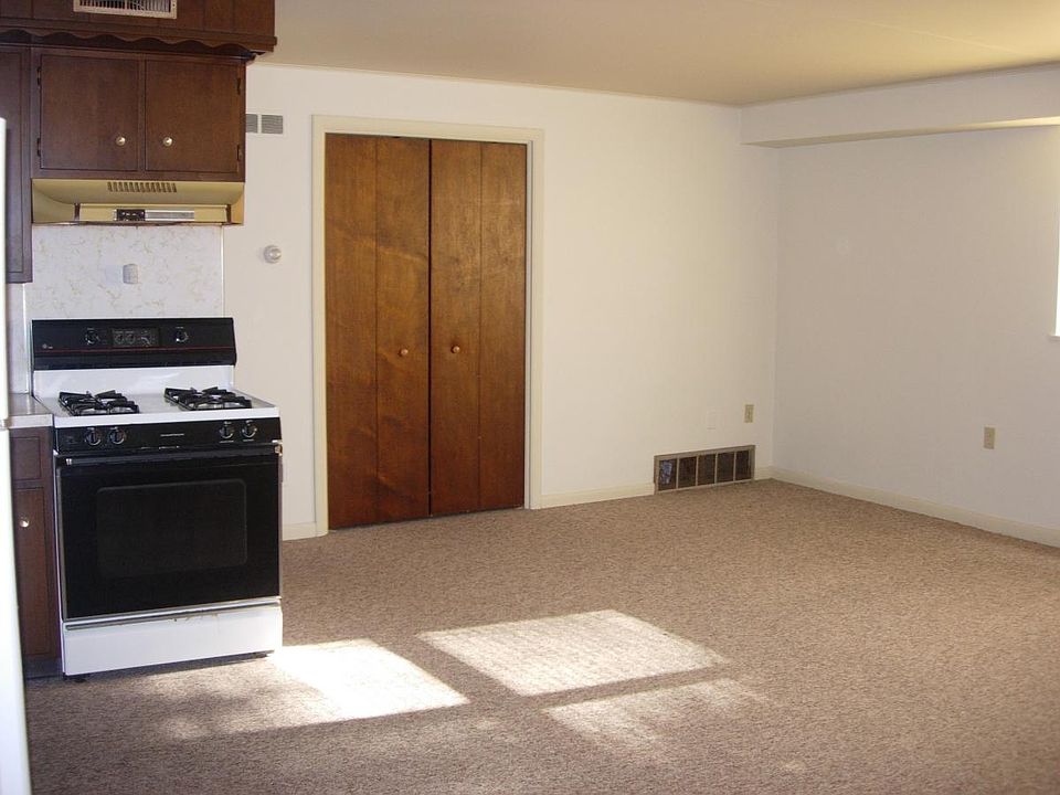 2nd image of 1938 Perkiomen Ave APT 1D