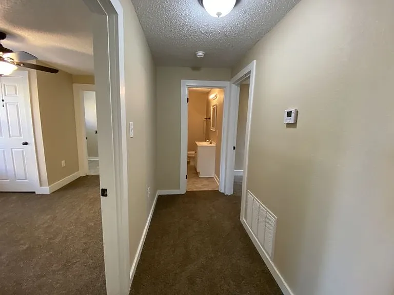 4609 Haywood St — Photo 7