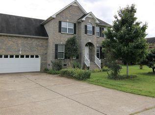 708 Draperstown Dr, Smyrna, TN 37167