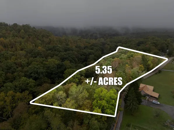 Levels Rd, Fairmont, WV 26554