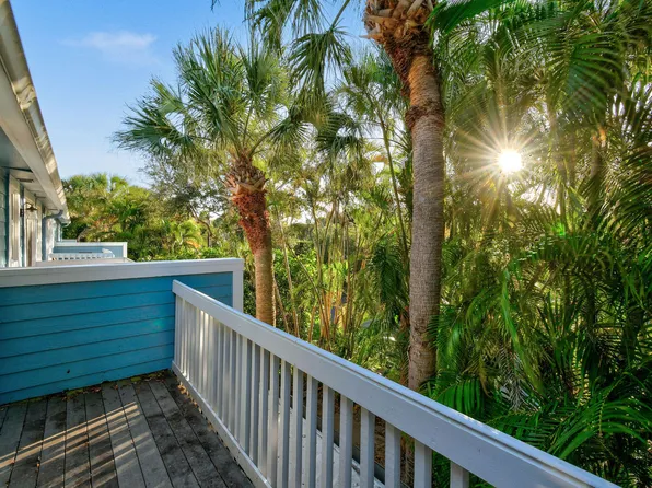 1105 Ocean Dunes Circle, Jupiter, FL 33477