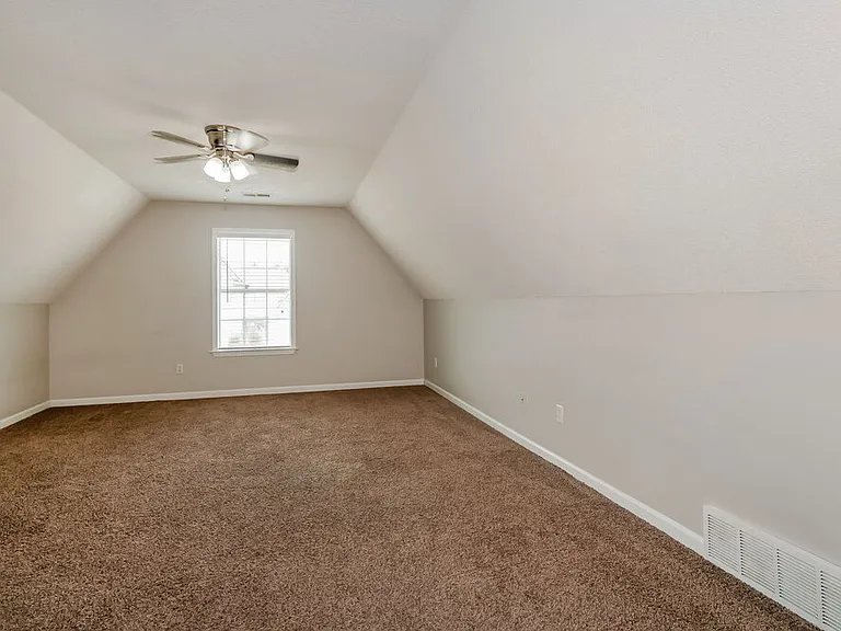 9555 Morning Shadow Dr — Photo 15