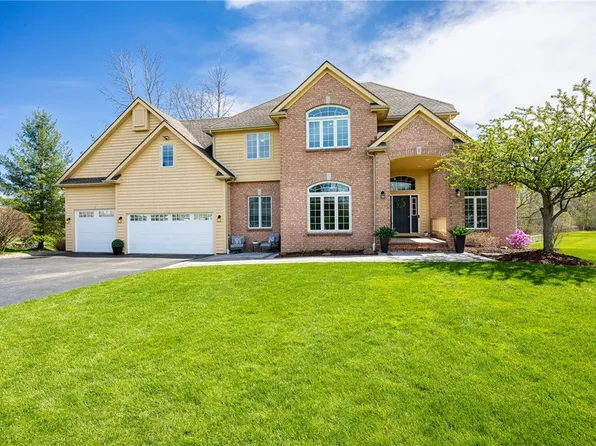 1 Dangelo Dr, Webster, NY 14580