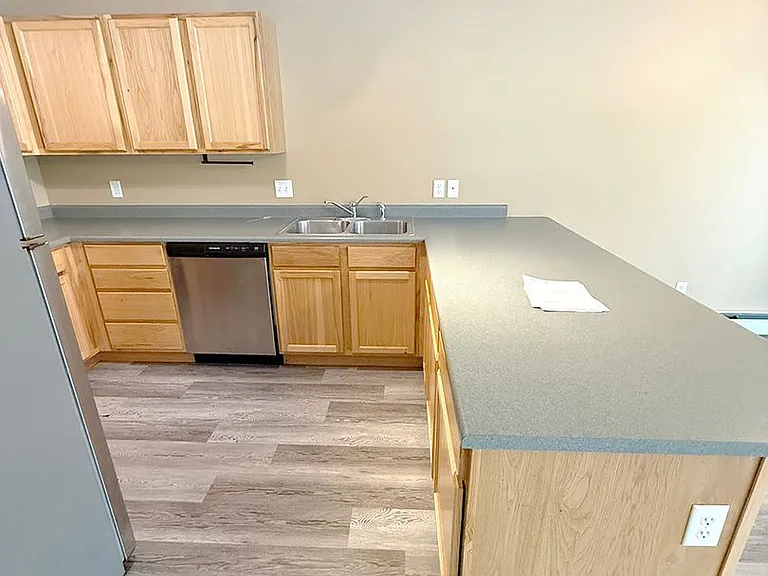 515 Michael Grove Ave #33 — Photo 7