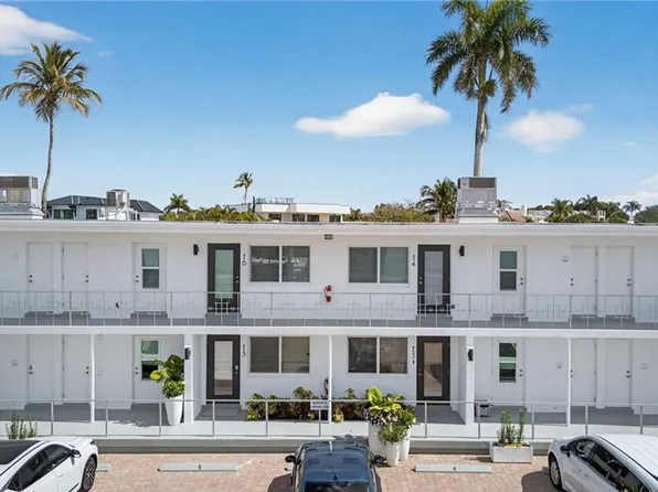 1550 Gulf Shore Blvd N APT E6, Naples, FL 34102