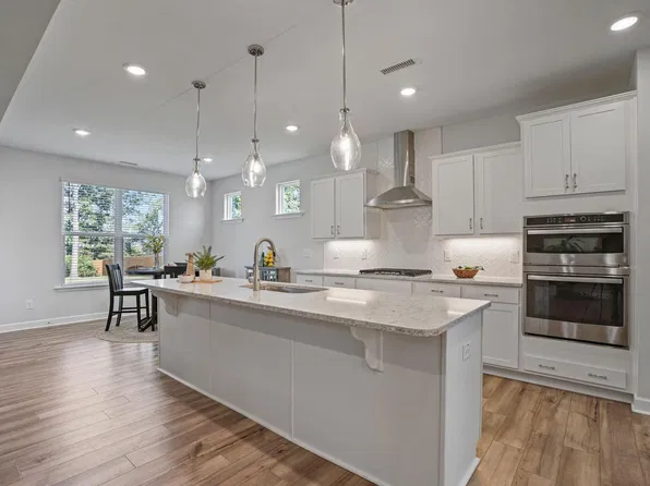 205 Morningside Ln, Angier, NC 27501