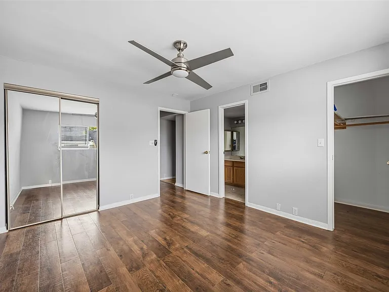 6201 Beverlyhill St #30 — Photo 17