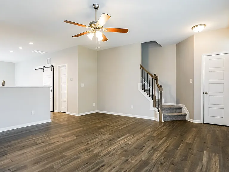 52 Rosemary St — Photo 6
