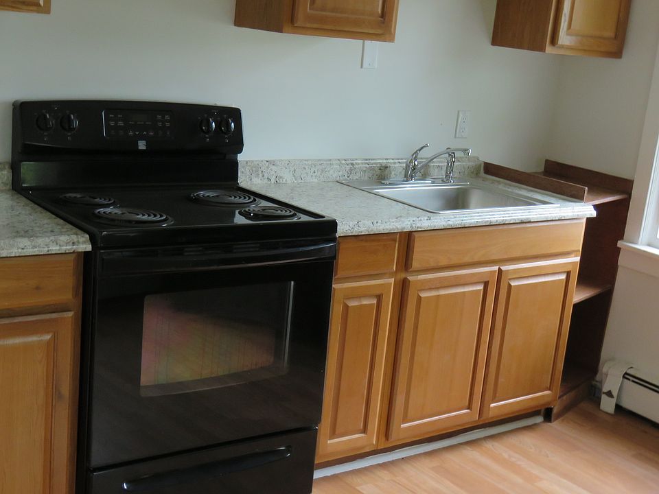 1st image of 139 Dutch St #2E