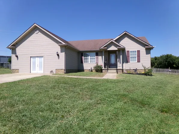 124 Double Tree Ct, Mount Sterling, KY 40353